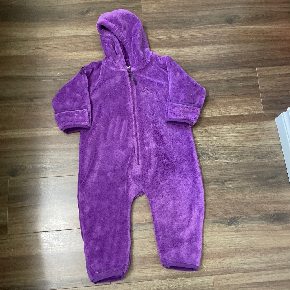 2/$20 Macpac fleece onesie for toddlers